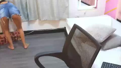 Snapshot of peneelopeecute chatting on January 2026 08:56:01 PM peneelopeecute online show from January 2026 08:56:01 PM