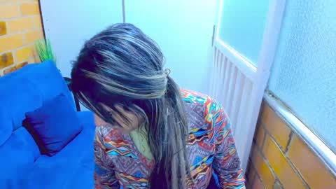 Penelope online show from December 2024 11:30:01 PM