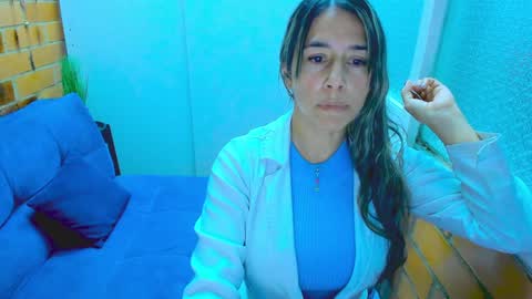 Penelope online show from December 2024 07:41:02 PM