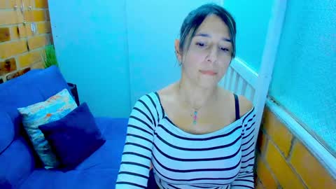 Penelope online show from January 2025 09:04:02 PM