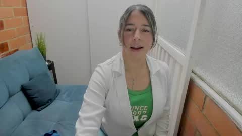 Penelope online show from May 2026 07:30:02 PM