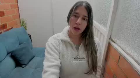 Penelope online show from June 2026 07:07:01 PM