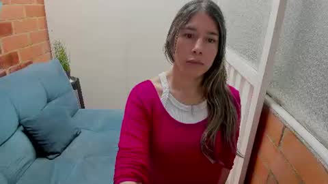 Penelope online show from June 2026 07:40:01 PM