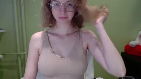 Snapshot of penny_lust chatting on February 2026 07:36:02 AM Penny online show from February 2026 07:36:02 AM