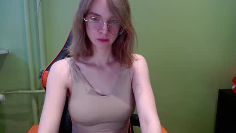 Snapshot of penny_lust chatting on March 2026 06:52:01 AM Penny online show from March 2026 06:52:01 AM