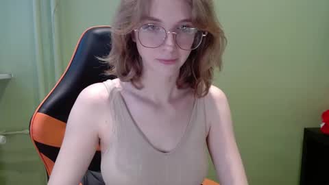 Snapshot of penny_lust chatting on March 2026 07:01:01 AM Penny online show from March 2026 07:01:01 AM