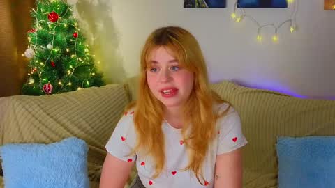 Snapshot of penny_staar chatting on December 2024 04:50:01 PM Penny staar online show from December 2024 04:50:01 PM
