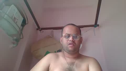 Snapshot of pennyworth21 chatting on December 2024 04:38:01 AM albert online show from December 2024 04:38:01 AM