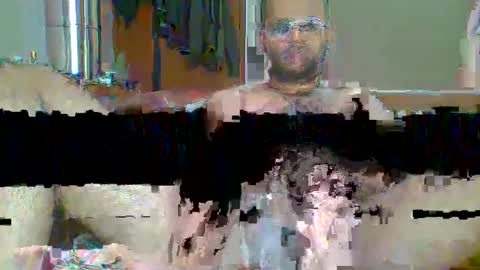 Snapshot of pennyworth21 chatting on January 2025 04:04:01 AM albert online show from January 2025 04:04:01 AM