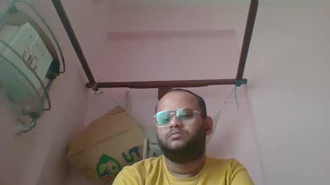 Snapshot of pennyworth21 chatting on January 2025 07:32:02 AM albert online show from January 2025 07:32:02 AM