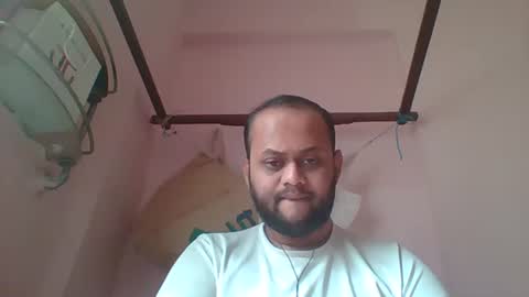 Snapshot of pennyworth21 chatting on January 2025 04:22:02 AM albert online show from January 2025 04:22:02 AM