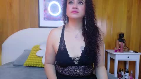 Snapshot of pennyy_love chatting on September 2025 11:56:01 AM pennyy_love online show from September 2025 11:56:01 AM