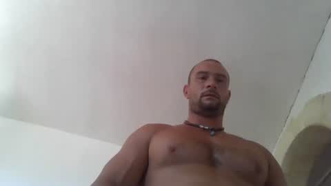 Snapshot of peoalex01 chatting on June 2026 06:29:01 AM peoalex01 online show from June 2026 06:29:01 AM