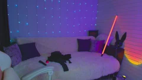 Dia  online show from March 2025 08:32:02 AM