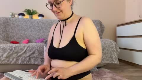 Olga and Kirill online show from May 2026 01:05:02 PM