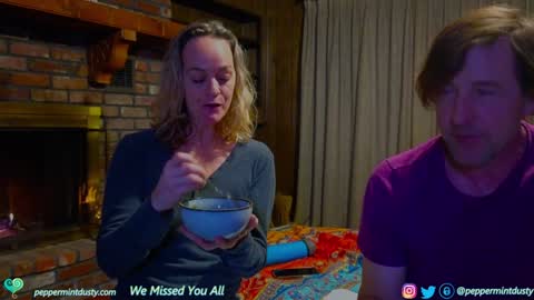 Snapshot of peppermintdusty chatting on March 2025 04:16:02 AM Peppermint and Dusty online show from March 2025 04:16:02 AM