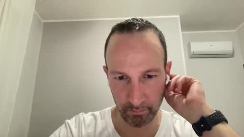 peppinslosqualo online show from April 2026 09:16:02 PM