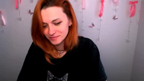 Mia online show from March 2026 08:08:02 AM