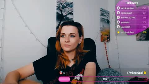 Mia online show from May 2026 05:23:02 AM