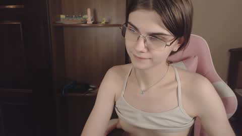 Farida online show from December 2024 02:05:01 AM