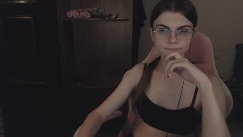 Farida online show from February 2025 11:19:02 PM