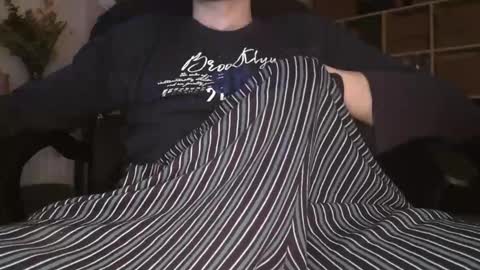 peregrintpelfox online show from December 2025 06:42:02 AM