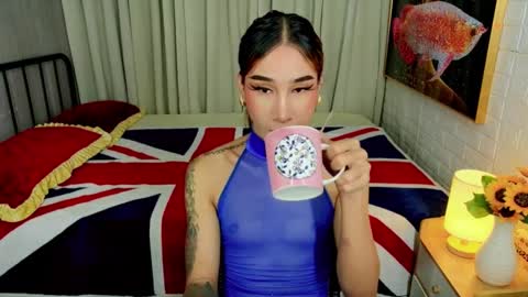 Snapshot of perfectstranger_ chatting on October 2025 02:01:02 AM Chloe online show from October 2025 02:01:02 AM