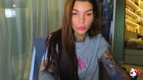 Snapshot of perfecttbaby77n chatting on February 2026 10:16:02 AM Anna online show from February 2026 10:16:02 AM