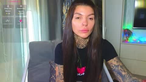 Snapshot of perfecttbaby77n chatting on March 2026 11:12:01 AM Anna online show from March 2026 11:12:01 AM