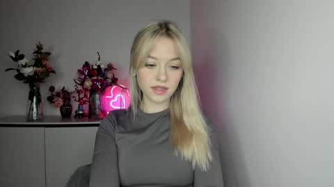 Snapshot of perfectxcindy chatting on March 2025 06:32:01 AM Cindy online show from March 2025 06:32:01 AM