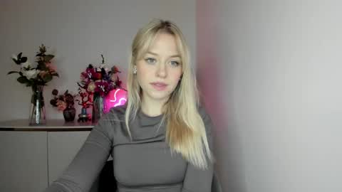 Snapshot of perfectxcindy chatting on March 2025 12:39:02 PM Cindy online show from March 2025 12:39:02 PM
