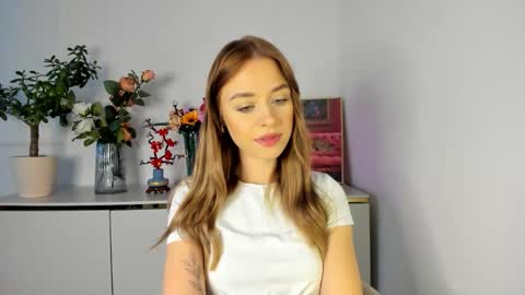 Cindy online show from June 2026 05:28:02 AM