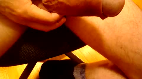 Snapshot of perkele3333 chatting on December 2024 04:16:02 PM perkele3333 online show from December 2024 04:16:02 PM