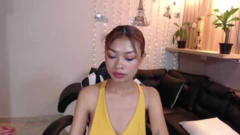 Snapshot of perla_st chatting on February 2025 04:16:02 PM Perla online show from February 2025 04:16:02 PM