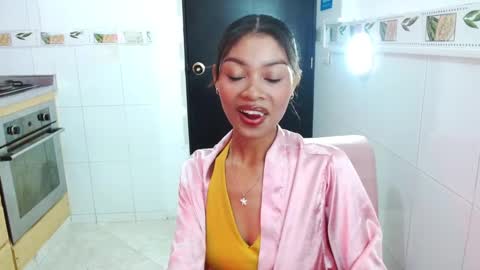 Snapshot of perla_st chatting on March 2026 05:08:01 PM Perla online show from March 2026 05:08:01 PM