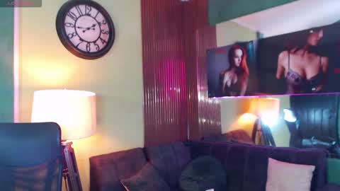 Snapshot of perla_st chatting on March 2026 11:00:01 PM Perla online show from March 2026 11:00:01 PM