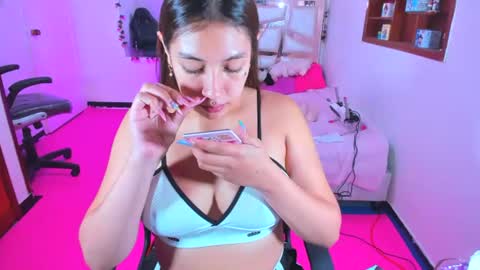 PERLA online show from June 2026 01:28:02 AM