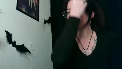 Persephone online show from January 2026 01:16:01 PM