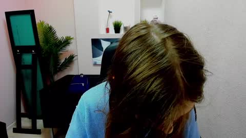 horror flying on the wings of the night.... online show from December 2024 05:47:02 AM