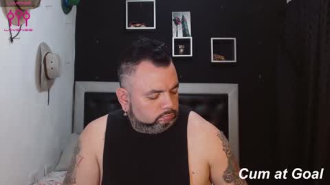 Snapshot of perverseveteranmanxxx chatting on January 2025 01:16:02 AM Carlos online show from January 2025 01:16:02 AM