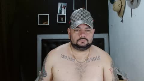 Snapshot of perverseveteranmanxxx chatting on February 2025 12:49:02 PM Carlos online show from February 2025 12:49:02 PM