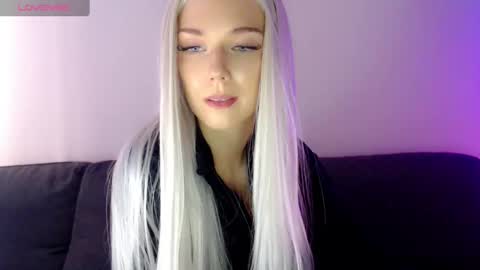 Snapshot of pervyblonde chatting on January 2025 11:32:02 AM Isabella online show from January 2025 11:32:02 AM