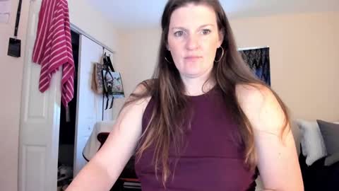 Snapshot of pessimistically_optimistic chatting on January 2025 06:12:02 PM Kelly online show from January 2025 06:12:02 PM