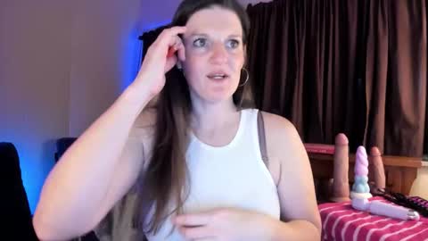 Snapshot of pessimistically_optimistic chatting on October 2025 11:53:01 AM Kelly online show from October 2025 11:53:01 AM