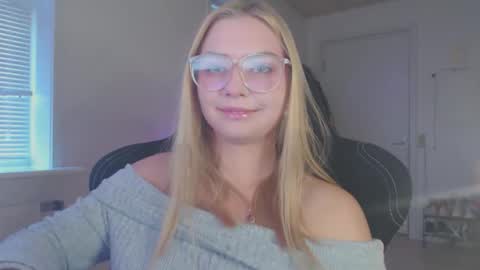 petalkiss online show from September 2025 05:12:02 PM