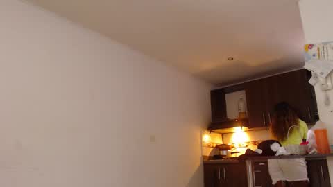 kamila online show from January 2026 07:06:01 PM