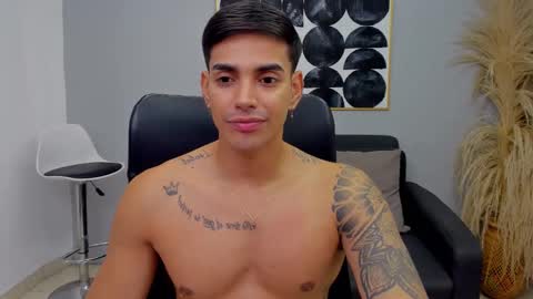 Peter           instagram   Jairquiroga  online show from March 2025 11:05:02 PM