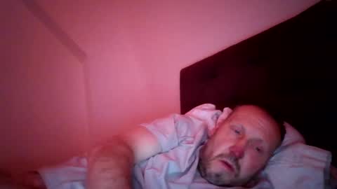 jelle online show from April 2026 08:20:02 AM