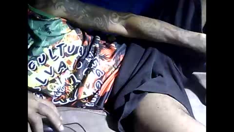 peterson1978 online show from November 2025 03:06:01 AM