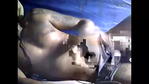 peterson1978 online show from December 2025 03:44:01 AM